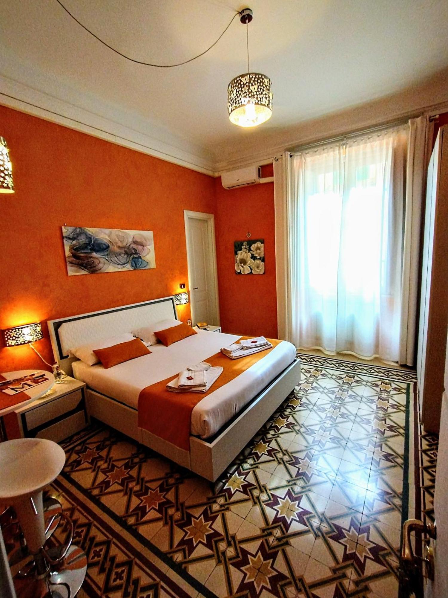 Suleima B&B Messina Centro Exterior foto